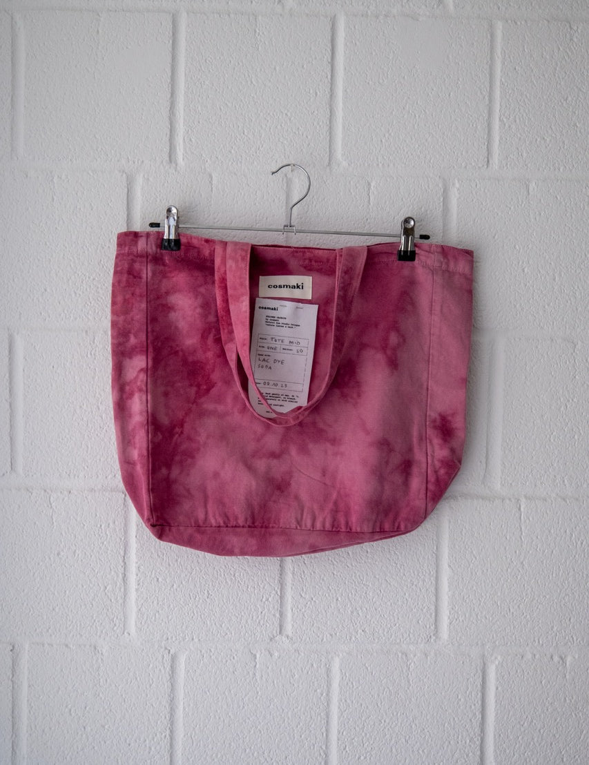 Mid Tote-Bag · Stain-Dye · Lac Dye / Soda