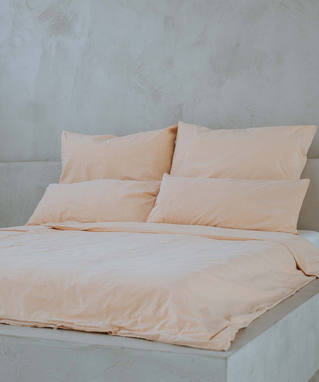 Percale bed linen – mineral dyed in apricot